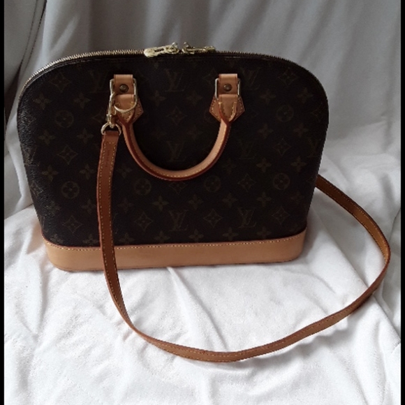 HELLO GORGEOUS! LV ALMA SOLD! - Picture 12 of 12